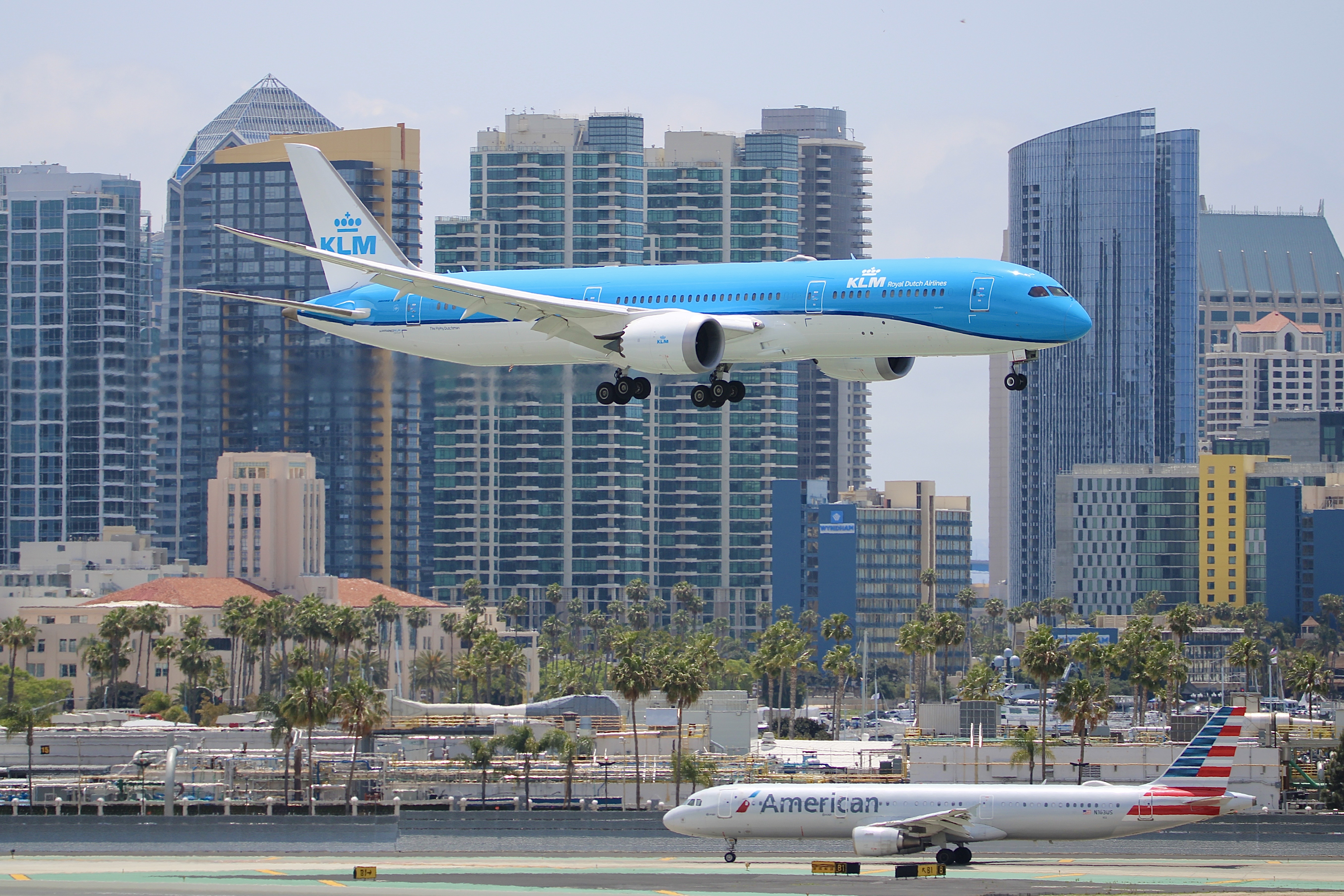 Dante Schrantz photo of KLM Royal Dutch Airlines Boeing 787-9 at San Diego International Airport (KSAN)