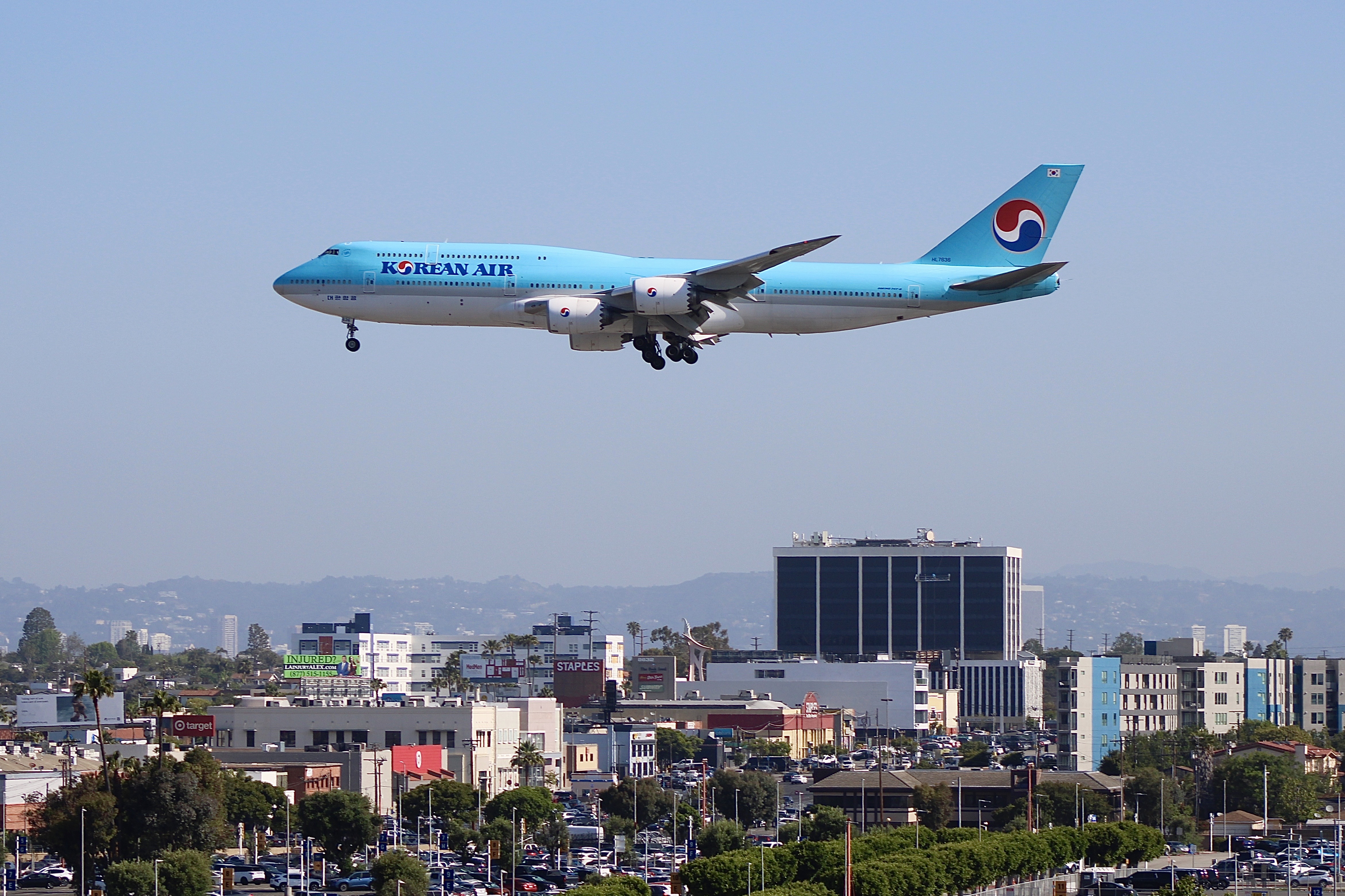 Dante Schrantz photo of Korean Air Boeing 747-8 Arriving at Los Angeles International Airport (KLAX)